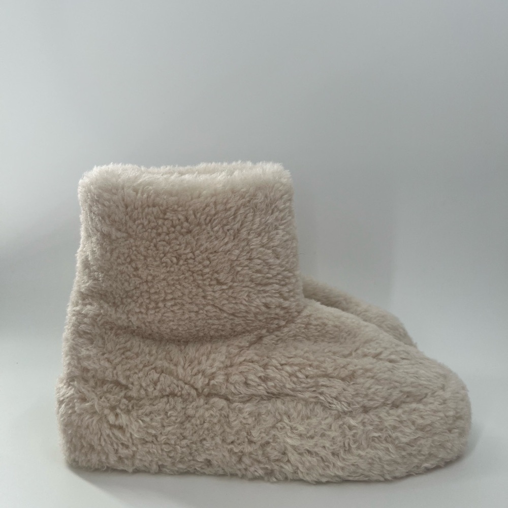 Clergerie Paris Aidanf Faux Fur Fuzzy Shearling Platform Booties In Blanc White